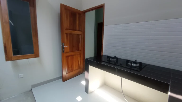 perumahan depok pinggir jalan